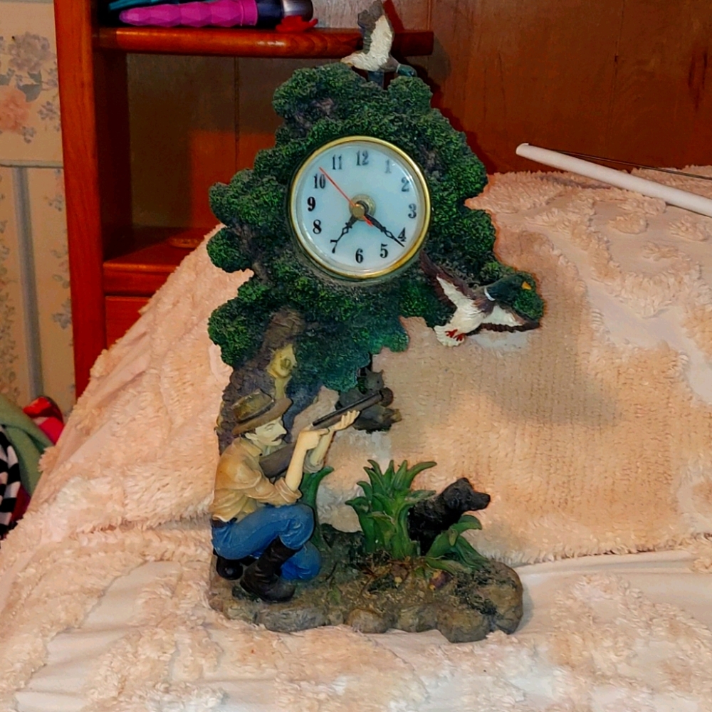 Hunting clock